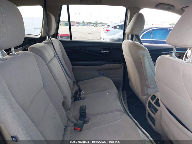Honda PILOT LX 2016 5FNYF5H12GB040913 Image 8