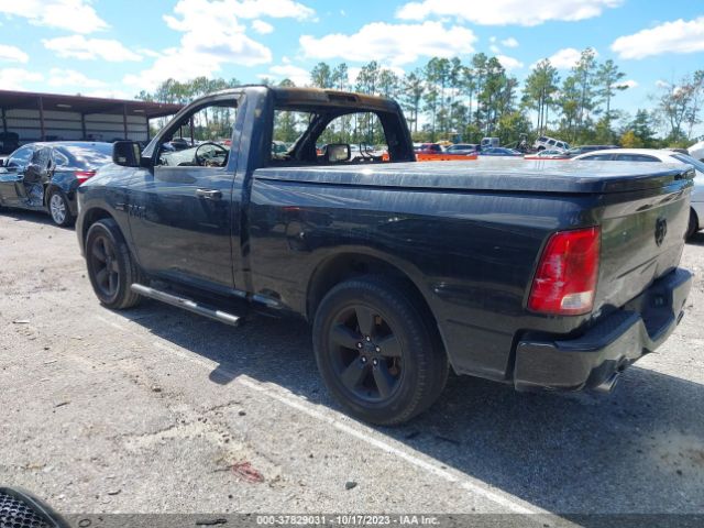 2018 RAM 1500 3C6JR6AT2JG122689 Photo 2