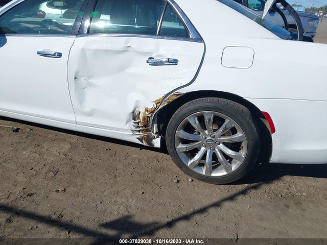 Chrysler 300 Limited 2020 2C3CCAEG8LH127924 Image 6