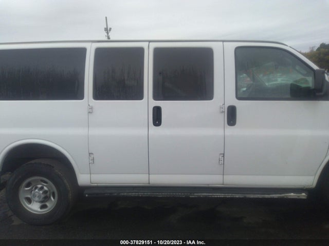Chevrolet Express 2500 Ls 2019 1GAWGEFP3K1365785 Image 14