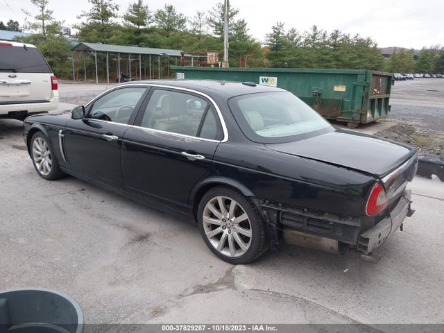 2008 JAGUAR XJ SAJWA82B18SH27818 Photo 2