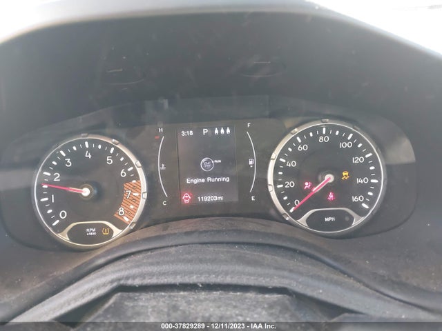 2019 JEEP RENEGADE LATITUDE FWD VIN: ZACNJABB8KPK51916