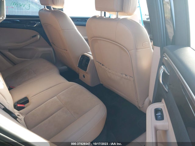 2021 PORSCHE MACAN WP1AA2A53MLB12849 Photo 7