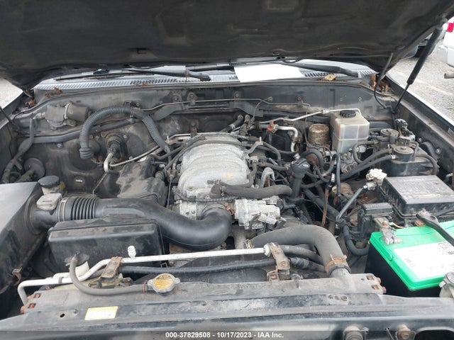 1998 TOYOTA LAND CRUISER VIN: JT3HT05J3W0015312