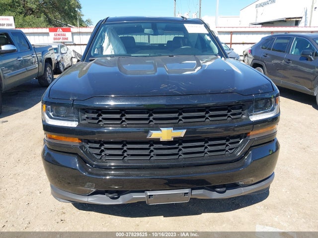 Chevrolet Silverado 1500 Custom 2018 1GCRCPEC1JZ371790 Image 12