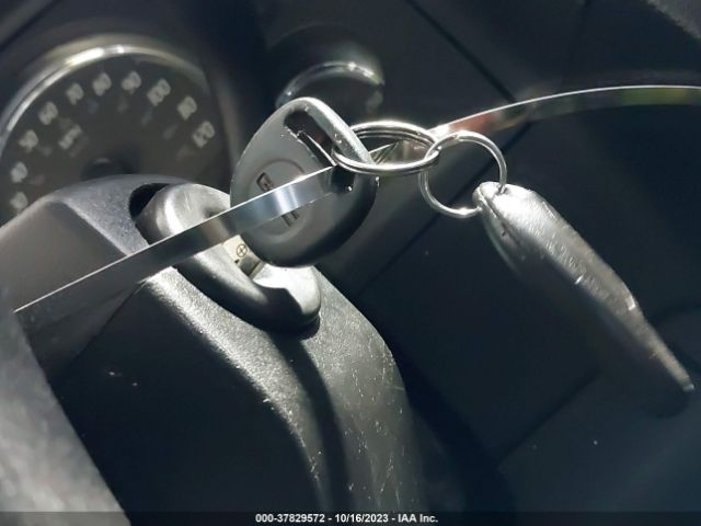 2007 GMC YUKON DENALI 1GKFK638X7J244532 Photo 10