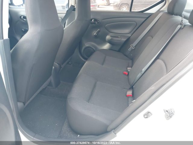 3N1CN7AP1GL886185 Nissan Versa S Plus