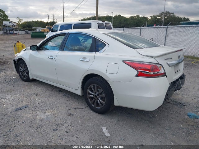 Nissan Altima 2.5 S 2015 1N4AL3AP6FC477487 Image 3