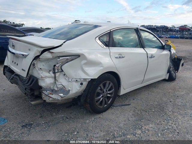 Nissan Altima 2.5 S 2015 1N4AL3AP6FC477487 Image 4
