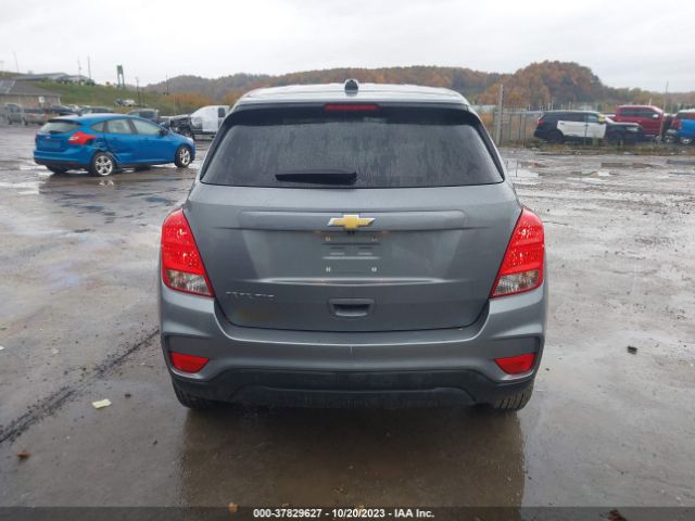 3GNCJNSB7LL197995 Chevrolet Trax Awd Ls
