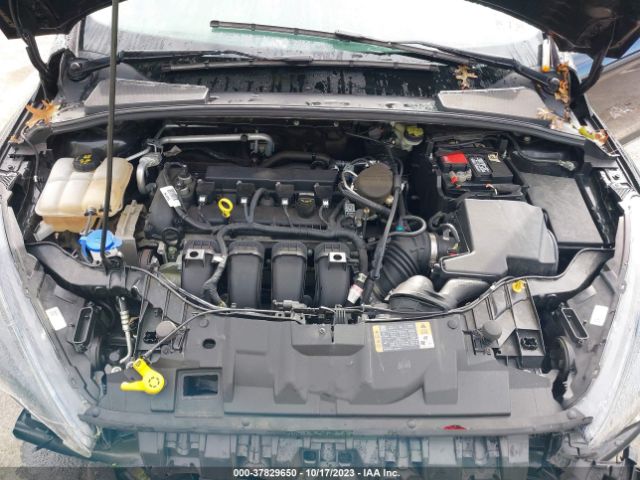 1FADP3F25FL251987 Ford FOCUS SE