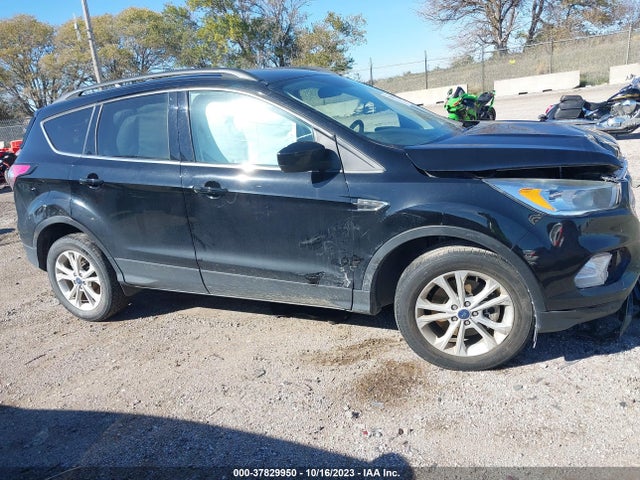 Ford ESCAPE SE 2018 1FMCU9GD5JUC19332 Image 13