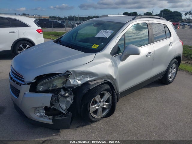 Chevrolet Trax Lt 2016 3GNCJLSB7GL185811 Image 2