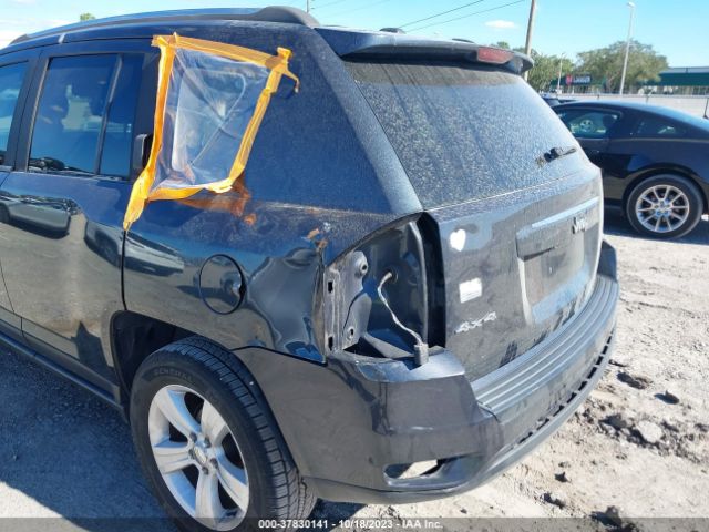1C4NJDEB3ED810713 Jeep Compass Latitude