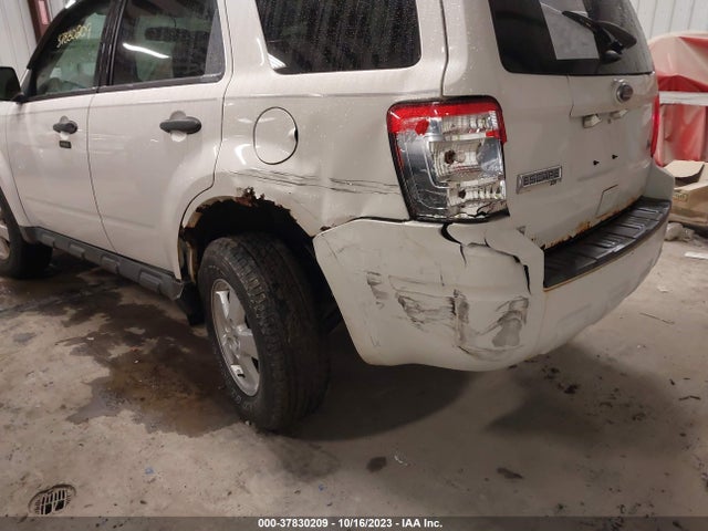 2011 FORD ESCAPE 1FMCU9DG7BKA86312 Photo 5