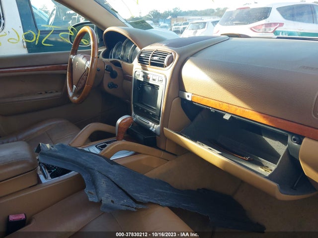 2005 PORSCHE CAYENNE WP1AB29P65LA60234 Photo 4