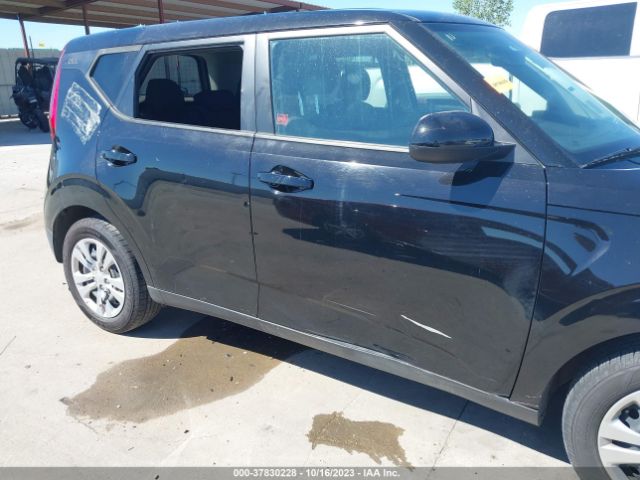 KNDJ23AU8L7121789 KIA SOUL LX