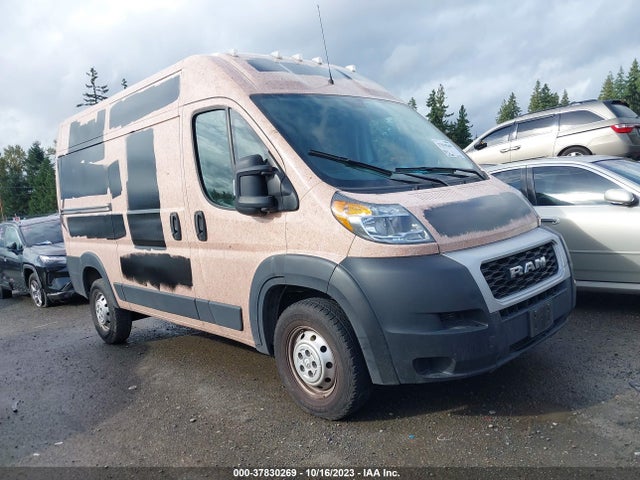 3C6TRVBG1KE524270 RAM Promaster Cargo Van