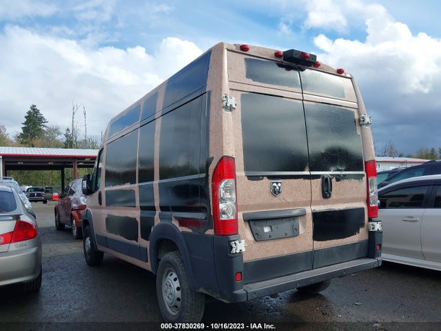 3C6TRVBG1KE524270 RAM Promaster Cargo Van