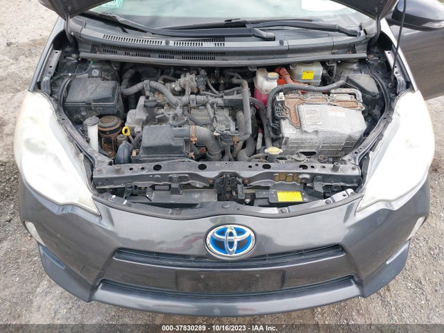 Toyota Prius C One/three/two/four 2014 JTDKDTB31E1059842 Image 10