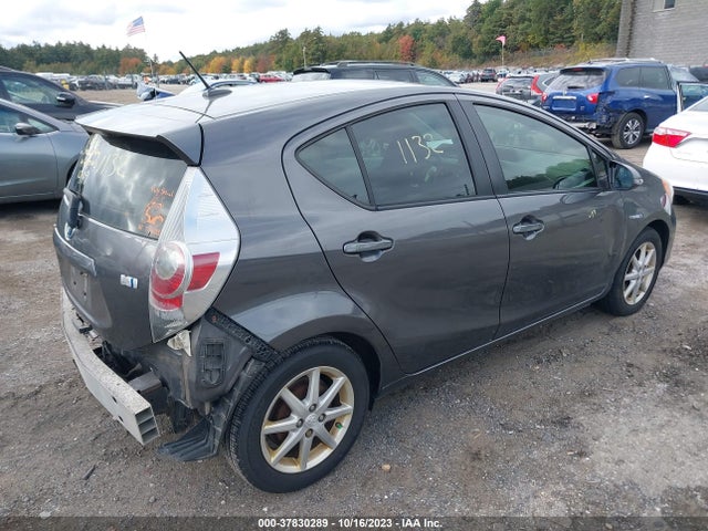 Toyota Prius C One/three/two/four 2014 JTDKDTB31E1059842 Image 4