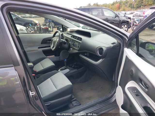 Toyota Prius C One/three/two/four 2014 JTDKDTB31E1059842 Image 5