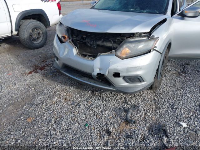 KNMAT2MTXFP501859 Nissan ROGUE SV
