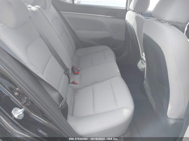 Hyundai Elantra Value Edition 2018 5NPD84LFXJH335434 Image 8