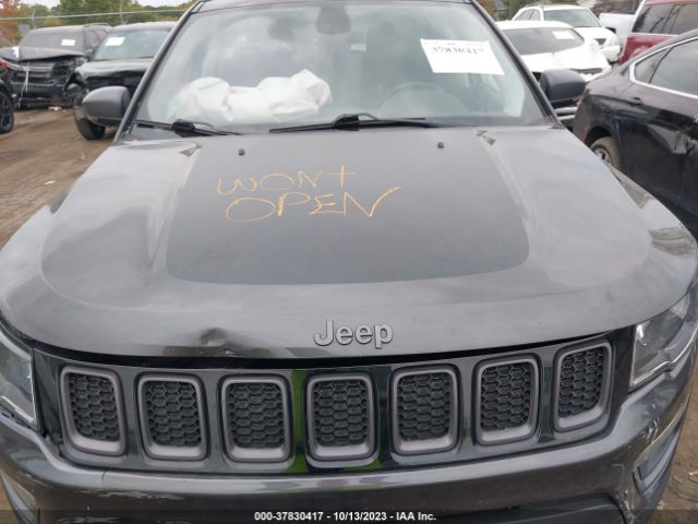 3C4NJDDB5HT657087 Jeep Compass Trailhawk