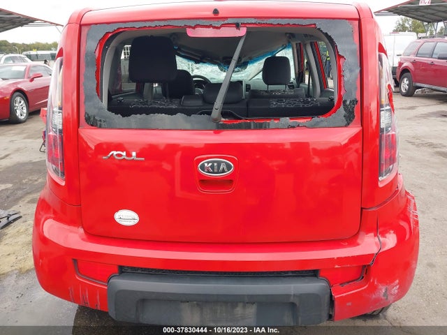 2011 KIA SOUL VIN: KNDJT2A24B7204463