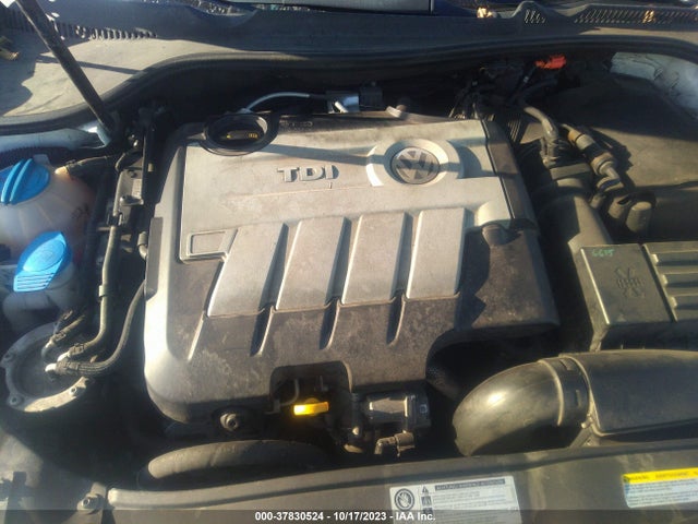3VWPL7AJ5EM621855 Volkswagen Jetta Sportwagen Tdi