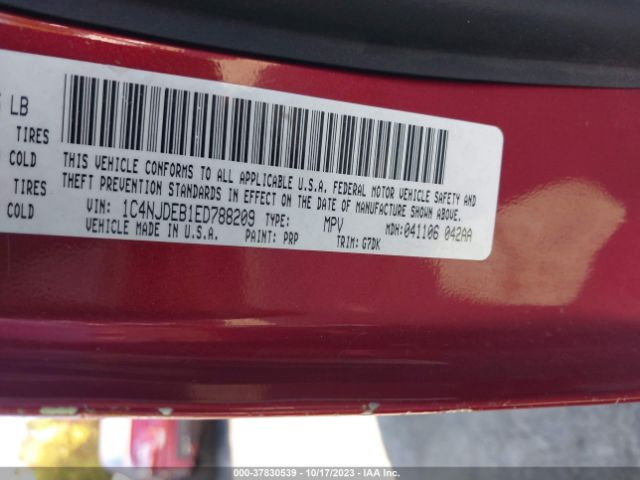 1C4NJDEB1ED788209 Jeep Compass Latitude