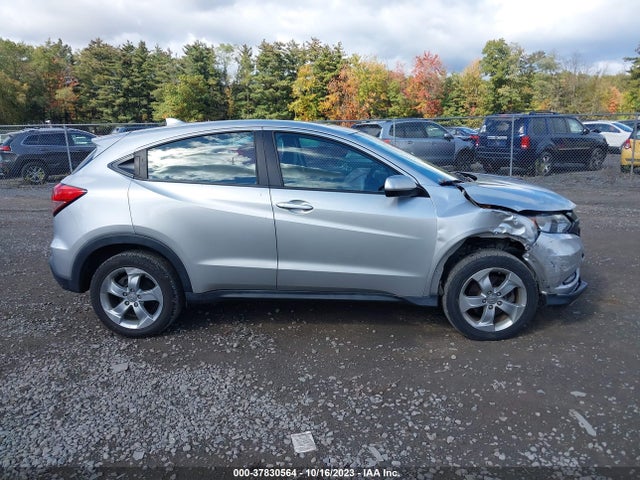 2016 HONDA HR-V LX VIN: 3CZRU6H35GM747673