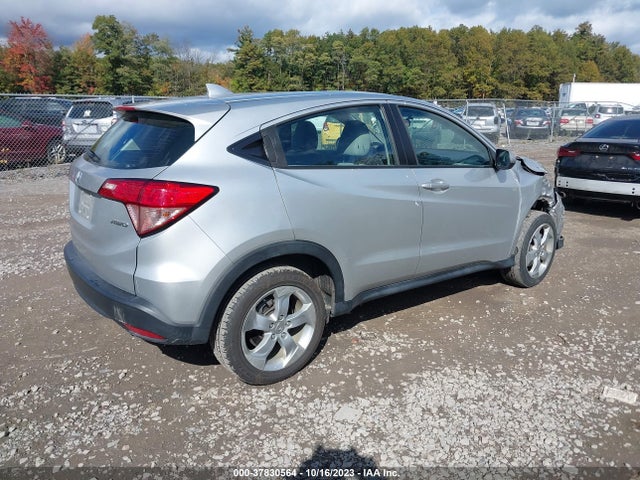 2016 HONDA HR-V LX VIN: 3CZRU6H35GM747673