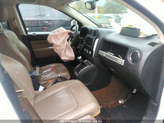 1C4NJDEB1GD708149 Jeep Compass High Altitude Edition