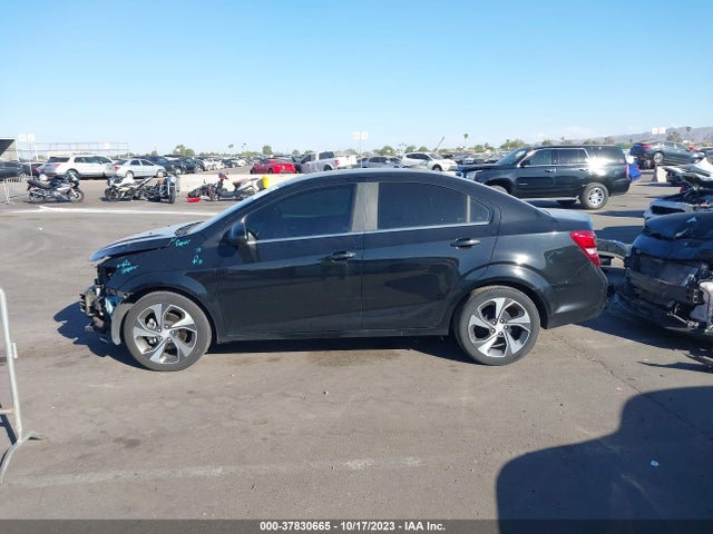 Chevrolet Sonic Premier 2019 1G1JF5SB7K4121594 Image 14