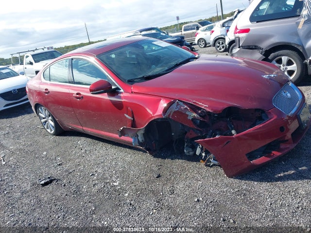 2010 JAGUAR XF SAJWA0GB2ALR64065 Photo 0
