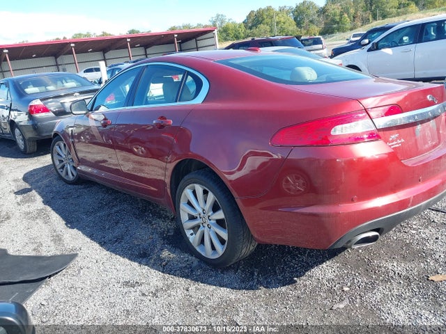 2010 JAGUAR XF SAJWA0GB2ALR64065 Photo 2