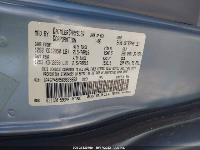 2006 CHRYSLER TOWN & COUNTRY SWB VIN: 1A4GP45R56B628653