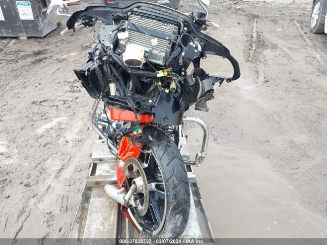 2017 HARLEY-DAVIDSON FLTRXS 1HD1KTC1XHB652496 Photo 4
