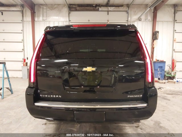 Chevrolet Suburban Premier 2019 1GNSKJKC2KR111333 Image 17