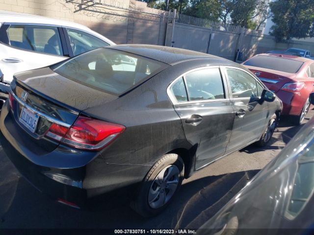 2HGFB2F57FH535979 Honda Civic Sedan Lx