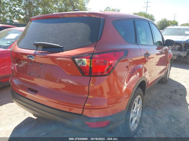 2019 FORD ESCAPE 1FMCU0F7XKUA78962 Photo 3