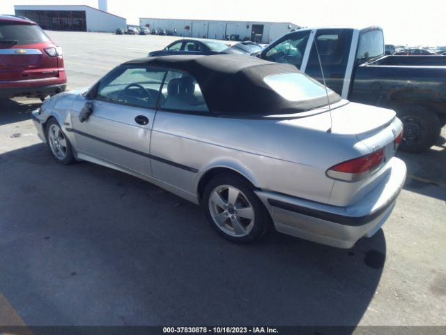 2003 SAAB 9-3 YS3DF78K537007111 Photo 2