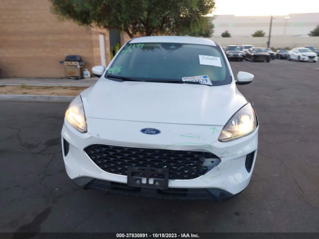 1FMCU9G60LUB05937 Ford ESCAPE SE