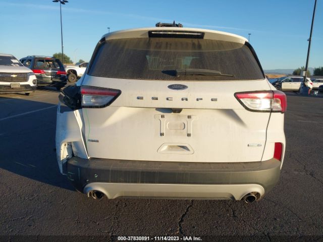 1FMCU9G60LUB05937 Ford ESCAPE SE