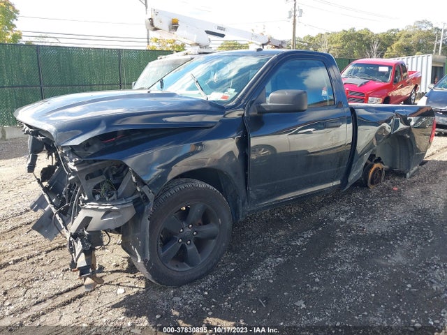 RAM 1500 Express 2015 3C6JR7AT0FG641737 Image 2