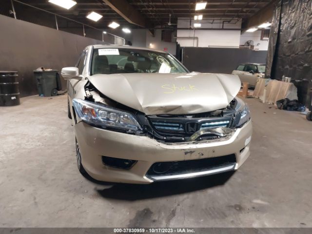1HGCR6F76EA009878 Honda Accord Hybrid Touring
