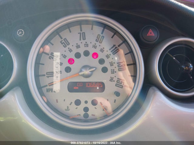 2002 MINI COOPER HARDTOP WMWRC334X2TC38132 Photo 6