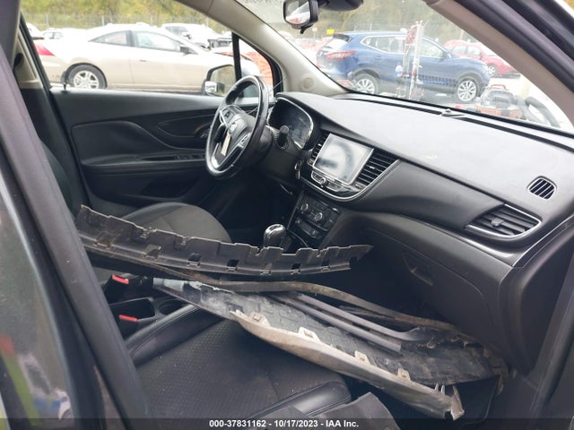 Buick Encore Sport Touring 2018 KL4CJ2SB0JB677473 Image 5